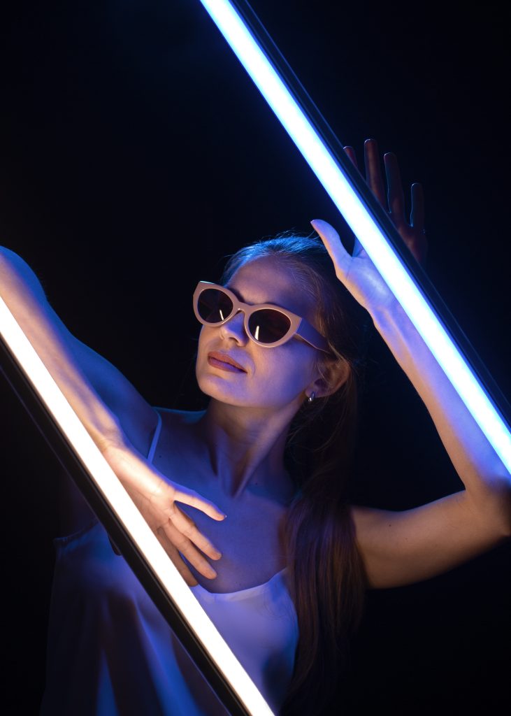 woman-portrait-with-blue-lig